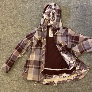 Nike women’s snowboard coat